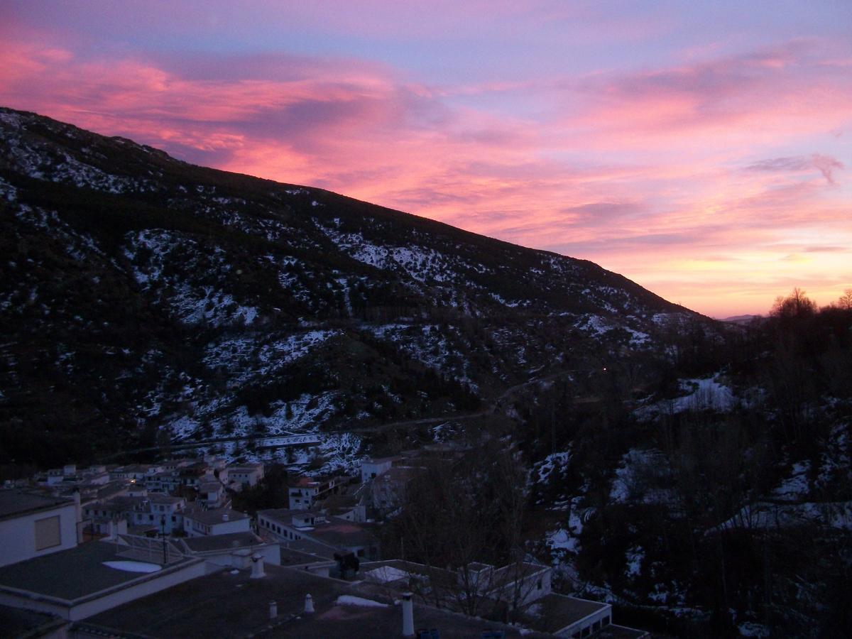 Refugio Alpujarra Alta Bed and Breakfast Trevélez Εξωτερικό φωτογραφία