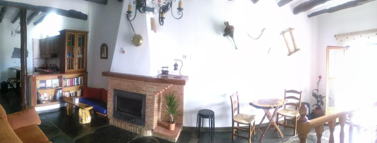Refugio Alpujarra Alta Bed and Breakfast Trevélez Εξωτερικό φωτογραφία